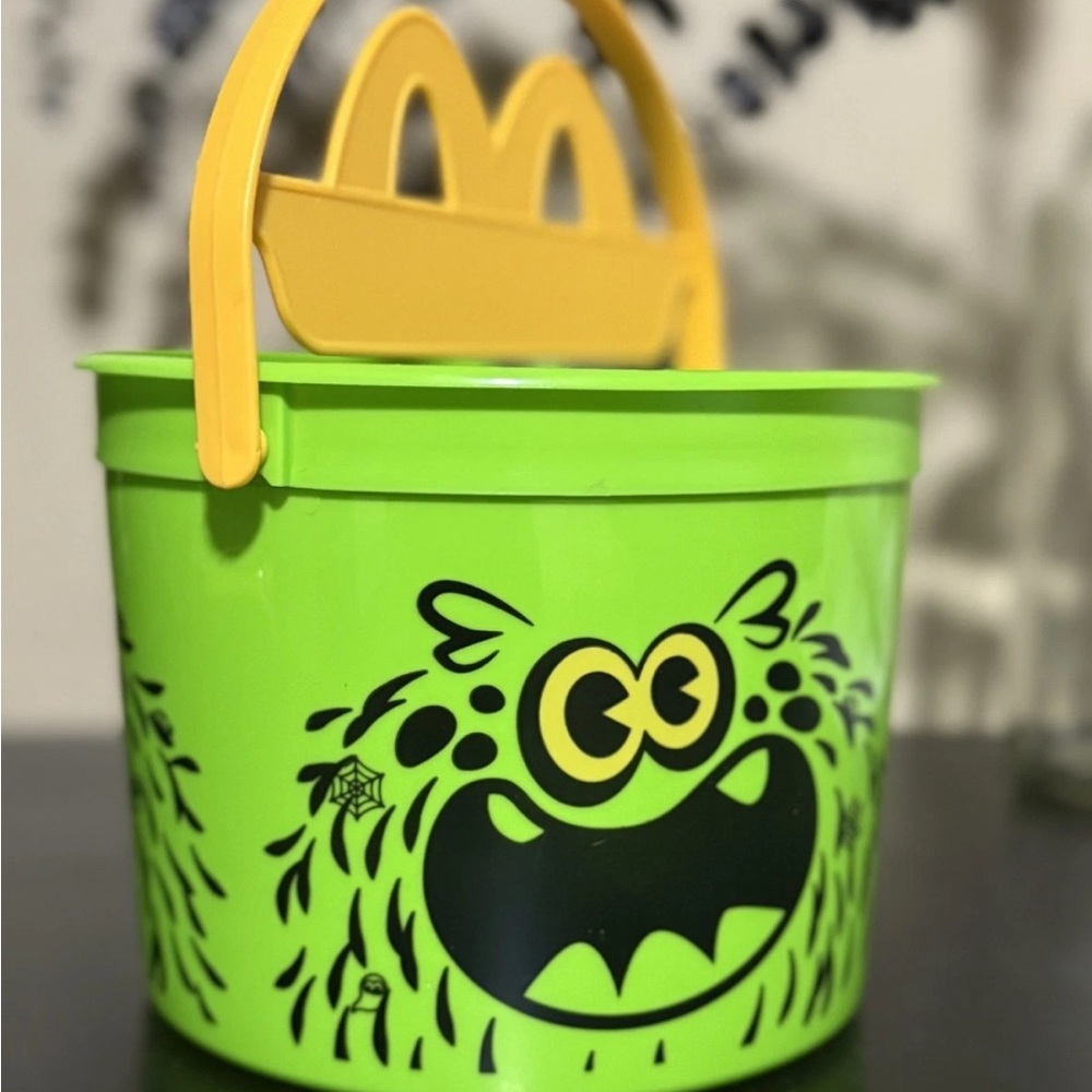 RARE McDonald’s Halloween Boo Bucket Green Monster Pail w/ Lid & Handle